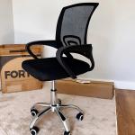 Cadeira De Escritório Giratória Com Altura Ajustável Begônia Preto Borracha | R$ 89,01 via Pix